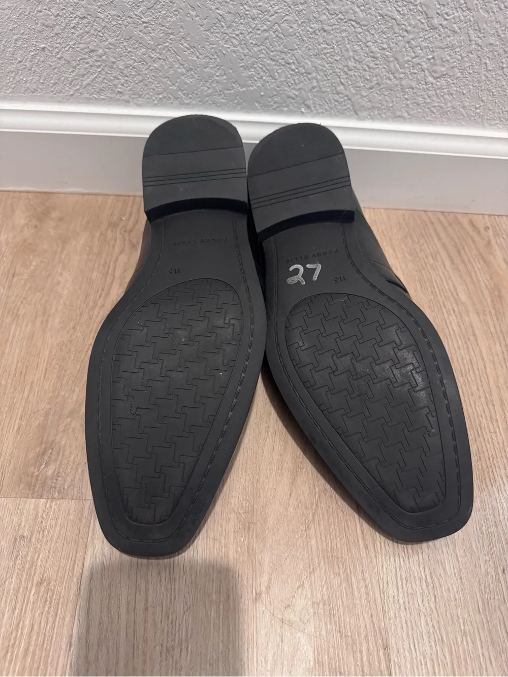 Perry Ellis Black Textured Slip-On Dress Loafers